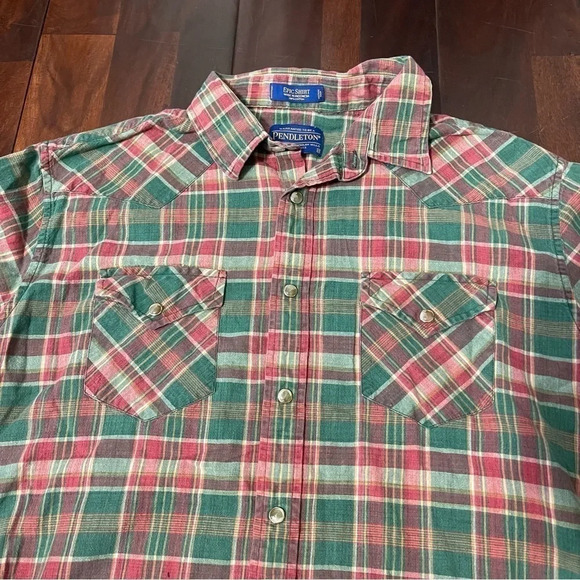 Pendleton Long Sleeve Pearl Snap Button Up Medium Red And Green - Picture 1 of 5